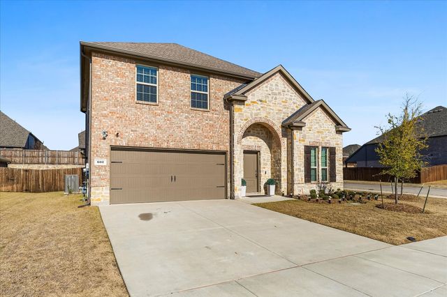 602 Royal Pine Drive, Fate, TX 75087