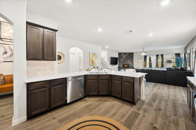 602 Royal Pine Drive, Fate, TX 75087