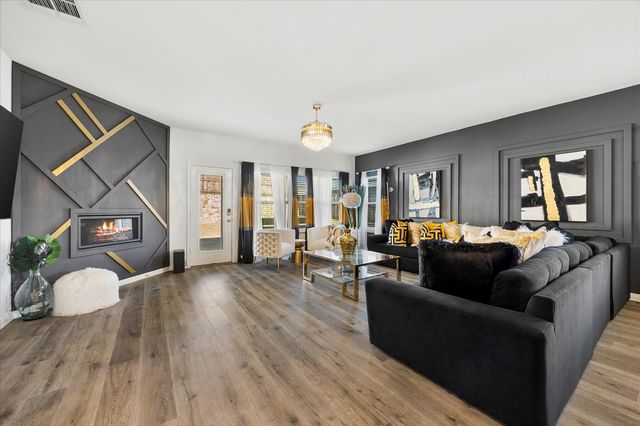 602 Royal Pine Drive, Fate, TX 75087