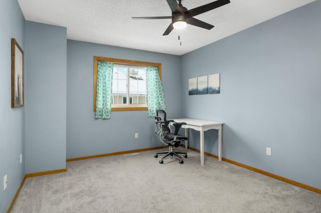 2210 Ranchview Lane N 120, Plymouth, MN 55447