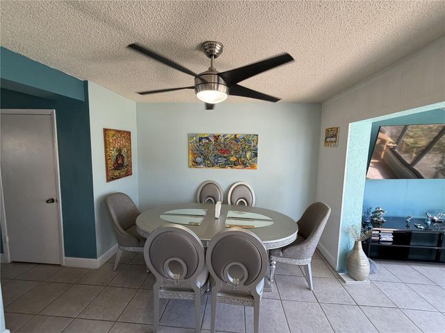 8414 17TH STREET N, St Petersburg, FL 33702