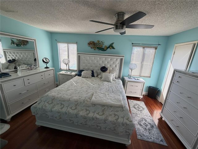 8414 17TH STREET N, St Petersburg, FL 33702