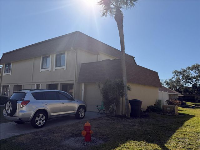 8414 17TH STREET N, St Petersburg, FL 33702