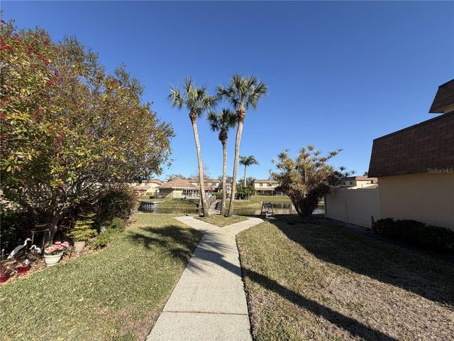 8414 17TH STREET N, St Petersburg, FL 33702