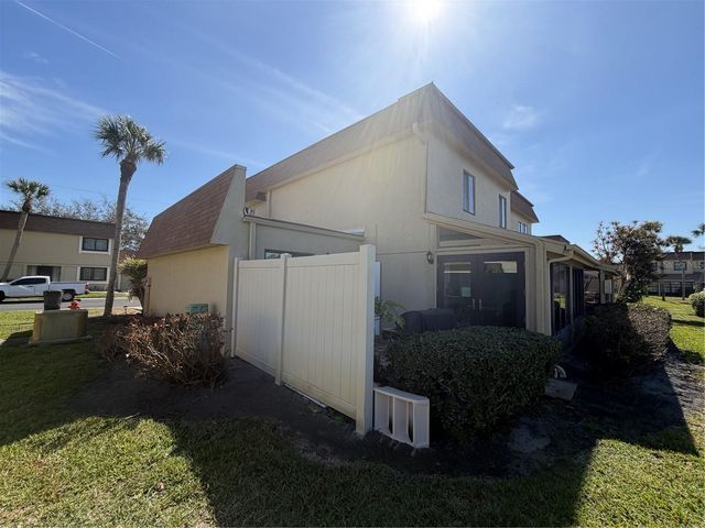 8414 17TH STREET N, St Petersburg, FL 33702