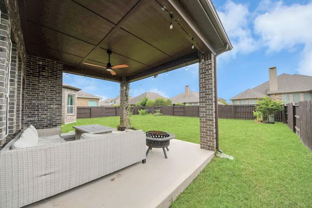 2210 Captain Davis Drive, Richmond, TX 77469
