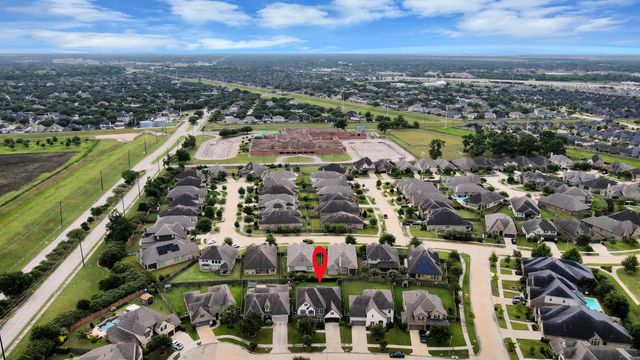 2210 Captain Davis Drive, Richmond, TX 77469