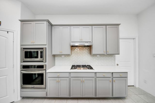 2210 Captain Davis Drive, Richmond, TX 77469