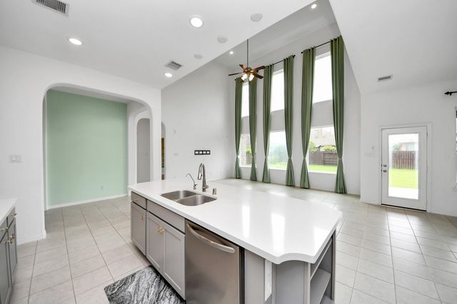 2210 Captain Davis Drive, Richmond, TX 77469