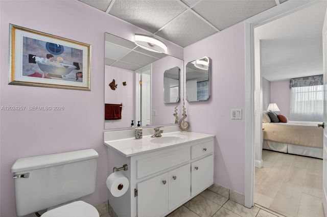 2800 NW 47th Ter 303B, Lauderdale Lakes, FL 33313