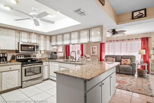 609 Holly Drive, Sebring, FL 33876