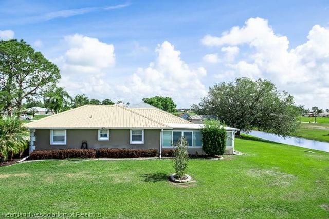 609 Holly Drive, Sebring, FL 33876