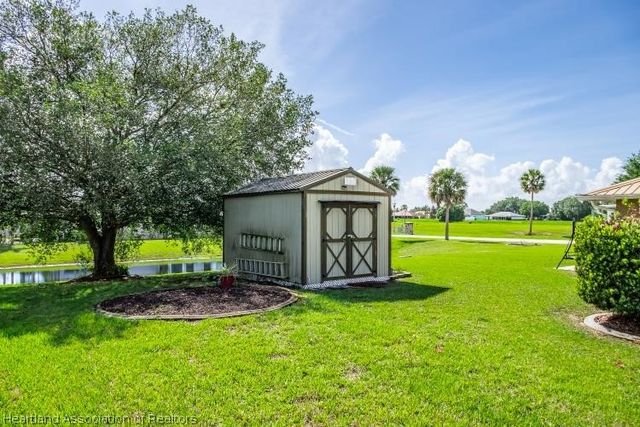 609 Holly Drive, Sebring, FL 33876