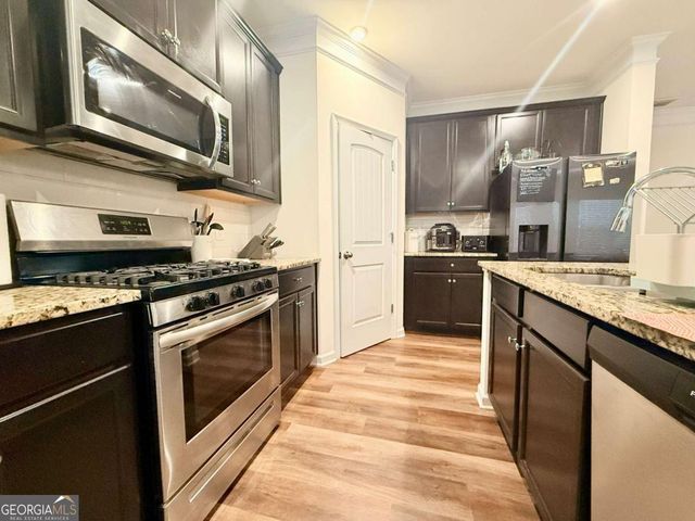 160 Bryon Lane, Acworth, GA 30102