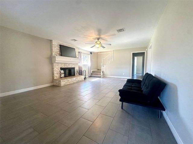 20257 Highway 35, Sweeny, TX 77480