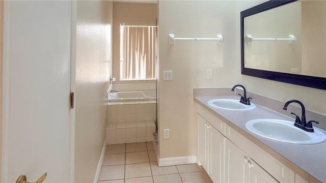 206 ORCHID DRIVE, Davenport, FL 33897