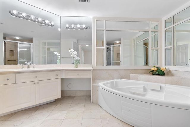 3100 N Ocean Boulevard 1910, Fort Lauderdale, FL 33308