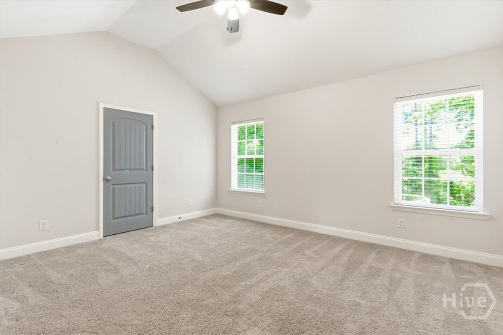 Image 22 of property listing at 15 Roundstone Way, Richmond Hill, GA 31324