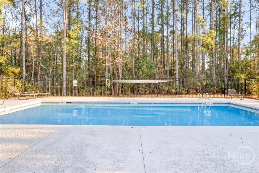 Image 37 of property listing at 15 Roundstone Way, Richmond Hill, GA 31324