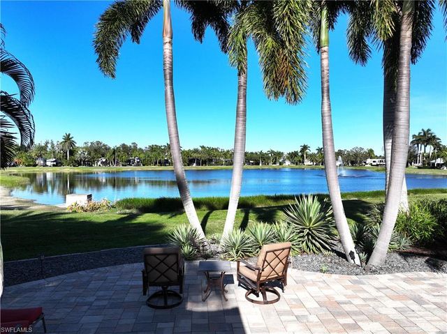 10131 Sunnywood CT, Fort Myers, FL 33905