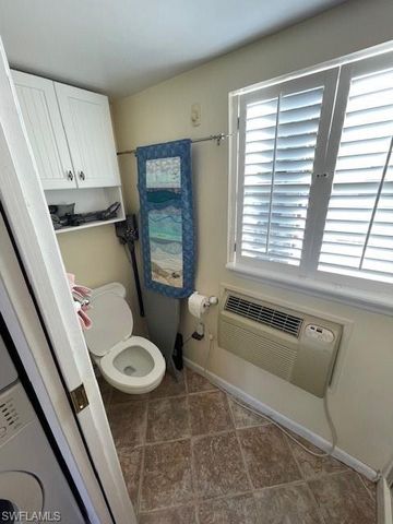 10131 Sunnywood CT, Fort Myers, FL 33905