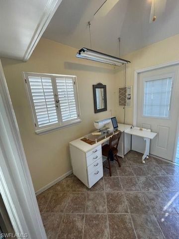 10131 Sunnywood CT, Fort Myers, FL 33905