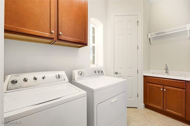 10351 Glastonbury CIR 202, Fort Myers, FL 33913