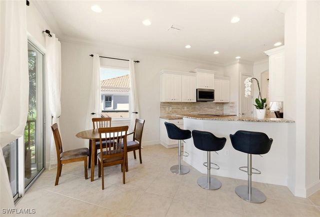 10351 Glastonbury CIR 202, Fort Myers, FL 33913