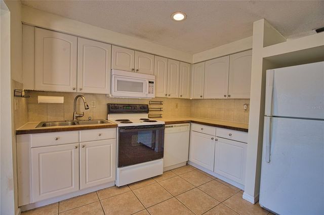 1435 SAINT CLAIR ROAD, Englewood, FL 34223