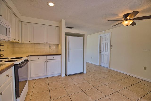 1435 SAINT CLAIR ROAD, Englewood, FL 34223