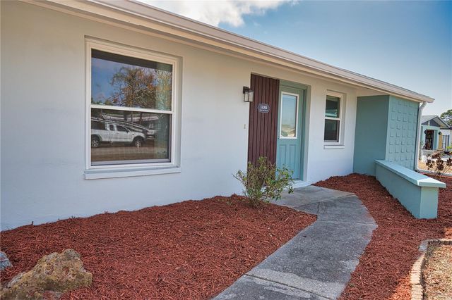 1435 SAINT CLAIR ROAD, Englewood, FL 34223