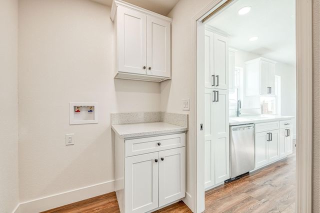 1304 W Andrews Avenue, Fresno, CA 93705