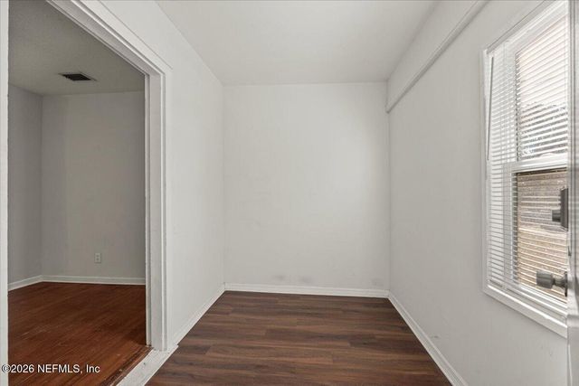 8053 LEXINGTON Drive, Jacksonville, FL 32208