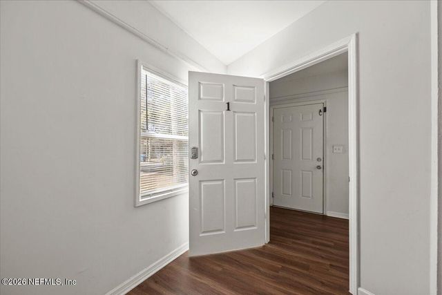 8053 LEXINGTON Drive, Jacksonville, FL 32208