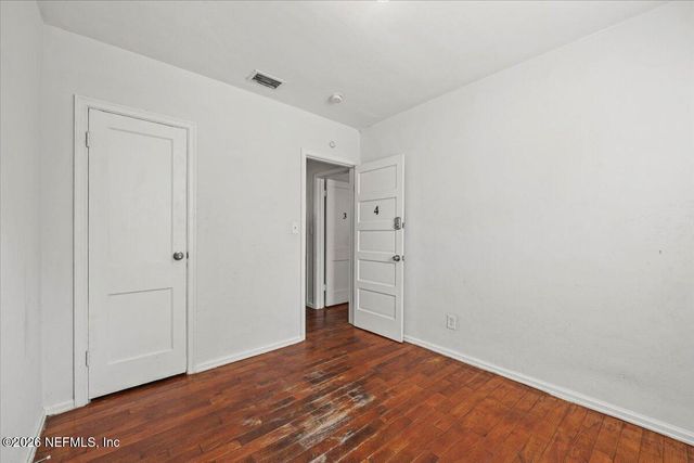 8053 LEXINGTON Drive, Jacksonville, FL 32208