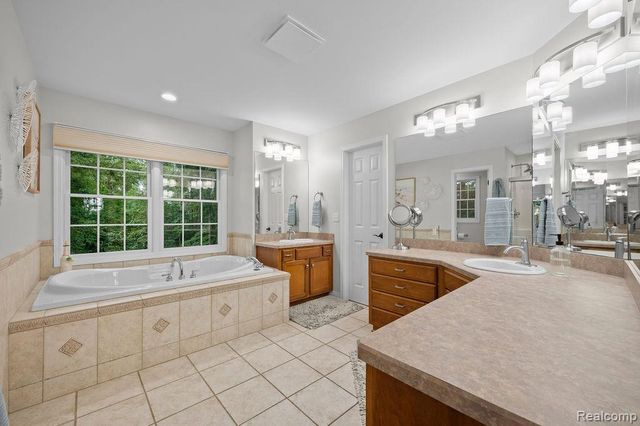 10568 Garr Road, Berrien Springs, MI 49103
