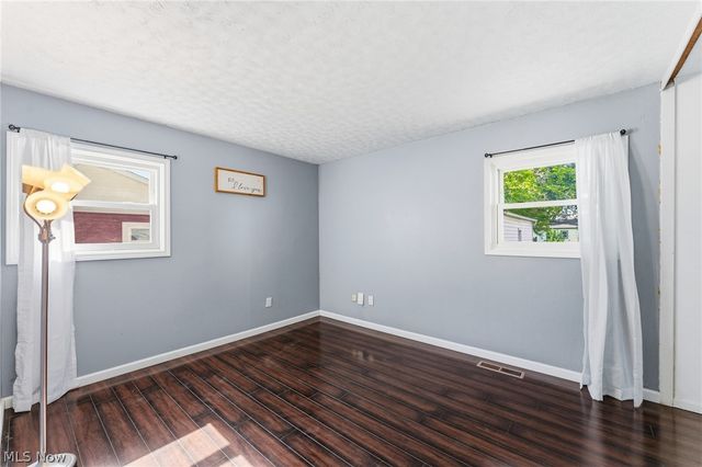 2531 Chestnut Street, Girard, OH 44420