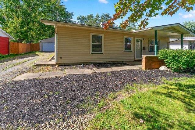 2531 Chestnut Street, Girard, OH 44420