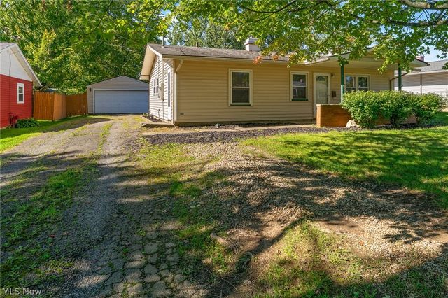 2531 Chestnut Street, Girard, OH 44420