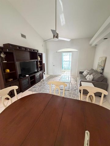 3706 54TH DRIVE W 203, Bradenton, FL 34210