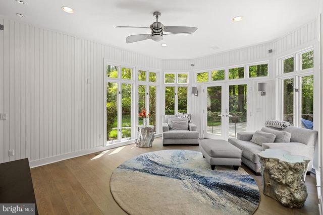 10823 LOCKLAND, Potomac, MD 20854