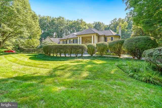 10823 LOCKLAND, Potomac, MD 20854