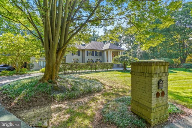 10823 LOCKLAND, Potomac, MD 20854