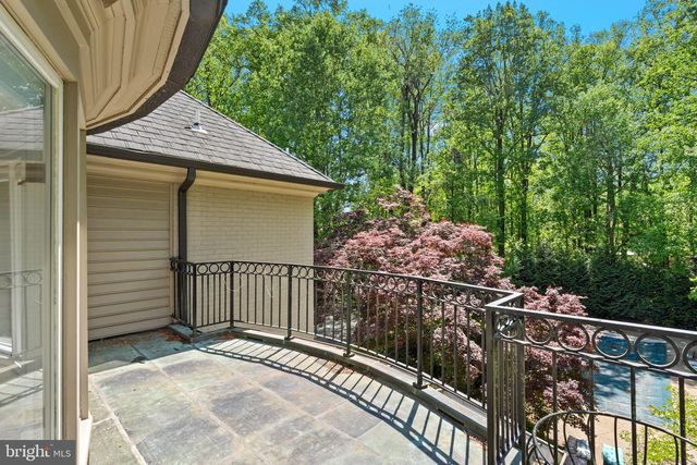 10823 LOCKLAND, Potomac, MD 20854