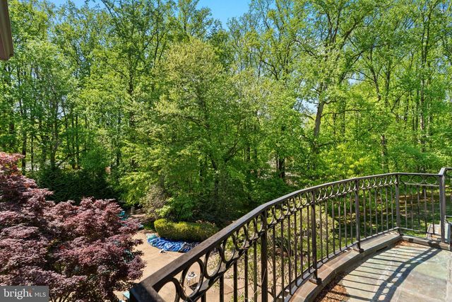 10823 LOCKLAND, Potomac, MD 20854
