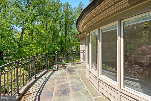 10823 LOCKLAND, Potomac, MD 20854