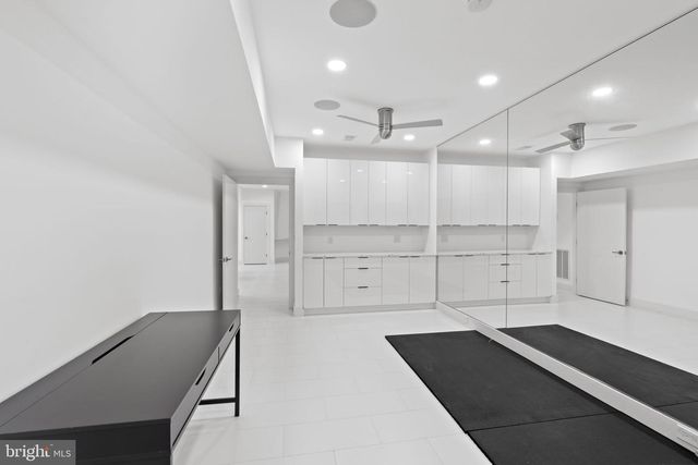 10823 LOCKLAND, Potomac, MD 20854