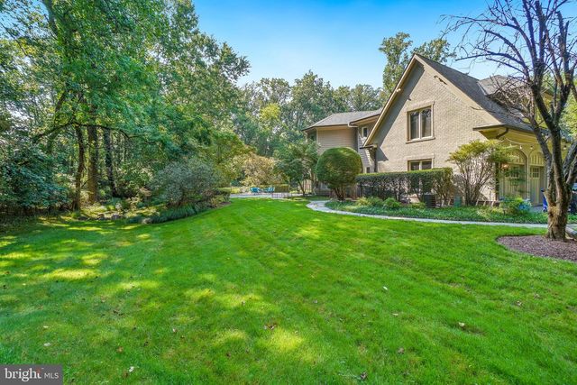 10823 LOCKLAND, Potomac, MD 20854