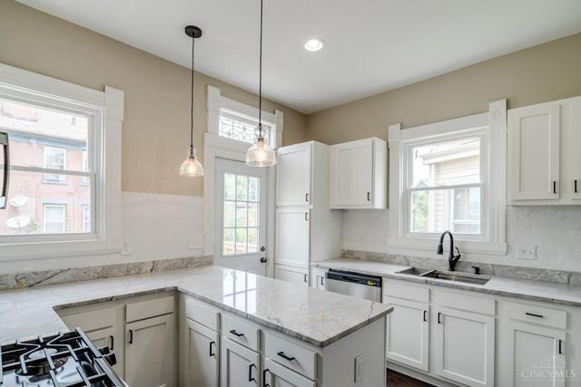 2002 Clarion Avenue, Cincinnati, OH 45207