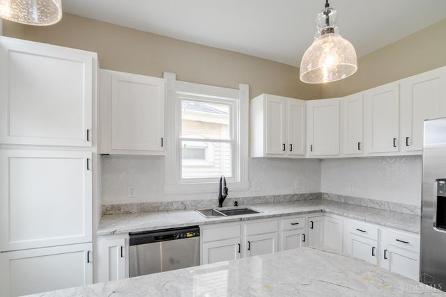 2002 Clarion Avenue, Cincinnati, OH 45207